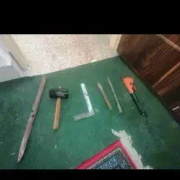 حراج لباس و وسیله خانگی قدیمی