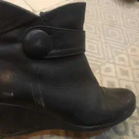 ۲ جفت بوت چرم مارک نادر