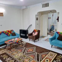 ۵۲ متر طبقه اول/کمیل