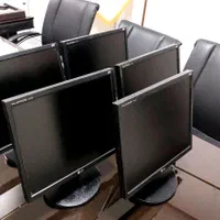 مانیتور ۱۷ اینچ ال جی مشکی l1752s|قطعات و لوازم جانبی رایانه|تهران, ایرانشهر|دیوار