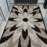 یک عدد فرش 4 متری ، سالم بدون لک