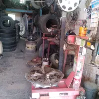مغازه ۴۰ متری با موقعیت بی نظیر-آماده به کسب و کار