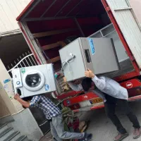 کارگر شبانه روزی نقل انتقال اسباب‌کشی ماشین