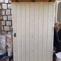 کمد فلزی بزرگ