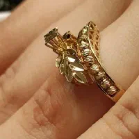 انگشتر و گوشواره و دستبند