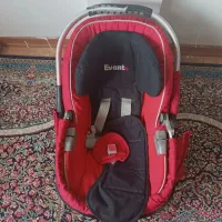 کریر نوزاد در حدنو و زیبا