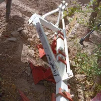 تریلی و گاو آهن