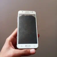 گوشی سامسونگ j5  سالم