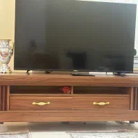 میز تلویزیون در حد نو