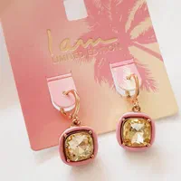 گوشواره حلقه‌ای آویزدار نگین مربعی چند رنگ