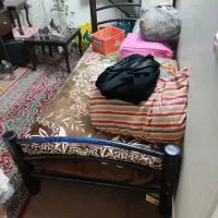 تخت فلزی تک نفره