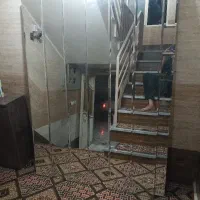 آینه|آینه|نسیم‌شهر, |دیوار