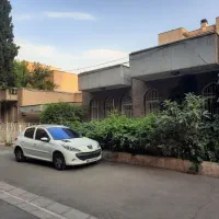 320 متر جنوبی پاسداران 3 طبقه مستقل