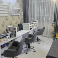 اجاره میز ناخن و صندلی رنگ و کراتین و صندلی اصلاح