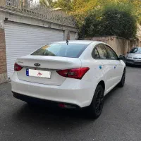 آریزو ۵ ev برق