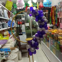 تزئینات وبادکنک ارایی یکتا