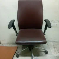 میز و صندلی و صندلی انتظار