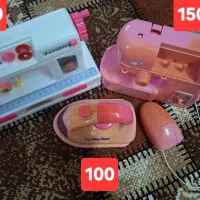 تعدادی اسباب بازی ترو تمیز