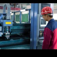 اپراتور لیزر