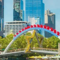 کارگر ماهر یا نیمه ماهر