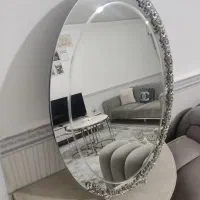 آینه و میز