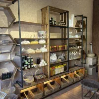 دکور و لوازم مغازه مفت