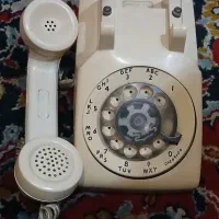 تلفن قدیمی وآنتیک  کلیکسیونی عتیقه