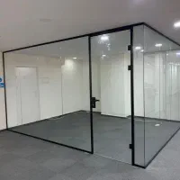 شیشه سکوریت و بالکن شیشه ای  و پارتیشن شیشه ای