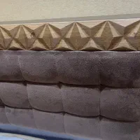 تخت یک نفره کاملا سالم و تمیز و تشک یک نفره(فوری)|چراغ خواب و آباژور|رشت, گلباغ نماز|دیوار