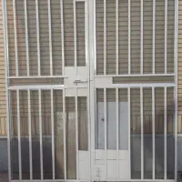 حفاظ دولد با کشوئی توری فلزی سالم