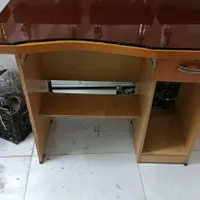 میز کامپیوتر