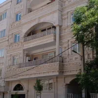 90متری-دوخوابه-روبه-آفتاب-کمالشهر