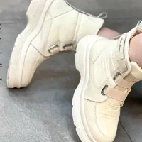 نیم بوت|حراج|تربت‌حیدریه, کوه سنگی|دیوار