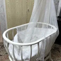 گهواره چوبی زیبا