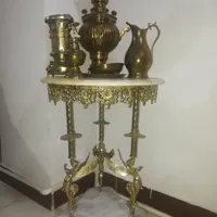 کنار سالنی (میز خاطره) وسماور برقی|میز و صندلی غذاخوری|کرج, منظریه|دیوار