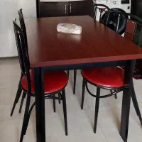 میز ناهارخوری فروشی