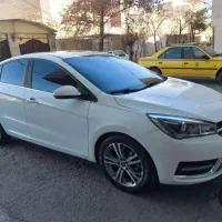 آریزو ۵ اتوماتیک