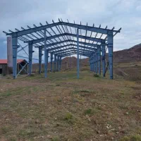 سالن صنعتی نیمه کاره در منطقه آزاد ارس