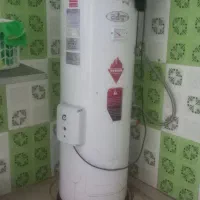 ابگرمکن برقی سالم سالم بدون هیچ مشکل