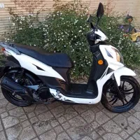 اس وای ام  sym sr200
