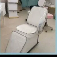 آینه کنسول و صندلی اصلاح قیمت مناسب|آرایشگاه و سالنهای زیبایی|اسلامشهر, باغ فیض|دیوار