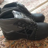 کفش ایمنی کار  سایز ۴۲ نو مارک سفتی پاتال|کیف، کفش، کمربند|اصفهان, فرودگاه شهید بهشتی|دیوار