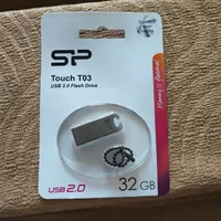 فلش مموری Silicone Power 32GB