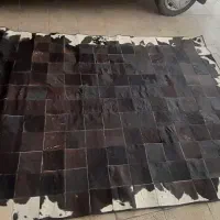 فرش پوستینه چرم طبیعی پوست گاو|فرش|تهران, بریانک|دیوار