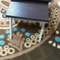 میز تلویزیون و جلو مبلی