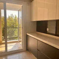 اپارتمان ۱۸۵ متر / محصور در باغ چنار