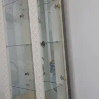 ویترین|آینه|مشهد, شهید آوینی|دیوار