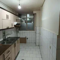 فروش آپارتمان ۵۰ متری شهرری،سال ساخت ۱۳۸۶،۶ واحدی