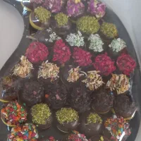 سوغاتی ،شیرینی و آجیل شب یلدا سرسبز ۸