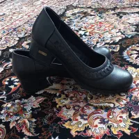 کفش طبی چرم